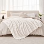 Cozette 3D Plush Throw - Cream